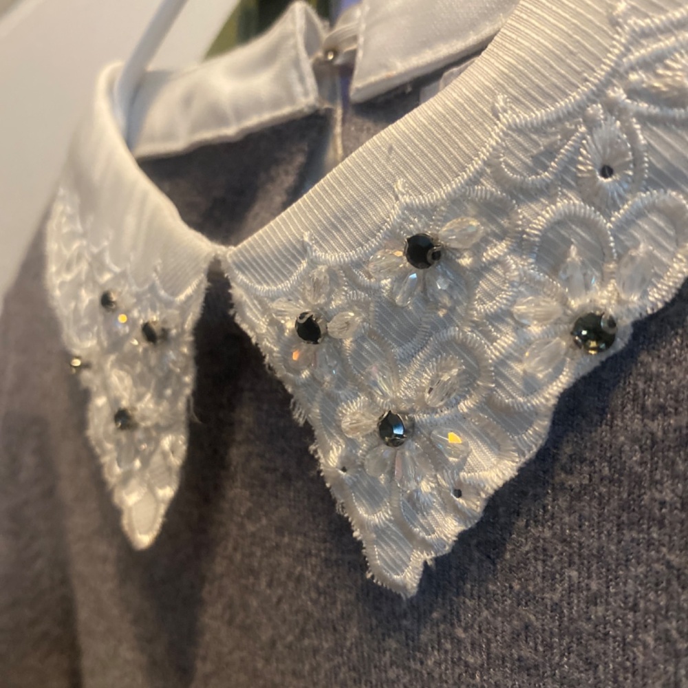 Collared Spring Sweater - Picture 2 of 4